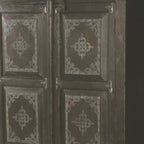 Garde-manger ou placard de rangement HomeRoots 72 en bois massif brun foncé - 91,4 cm x 182,9 cm x 40,6 cm