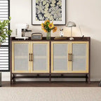 Buffet rustique avec portes décoratives en rotin