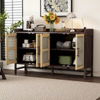 Buffet rustique avec portes décoratives en rotin
