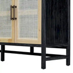 Buffet rustique avec portes décoratives en rotin