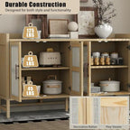 Buffet rustique avec portes décoratives en rotin