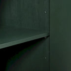 Buffet à 4 portes avec panneaux sculptés et étagères réglables