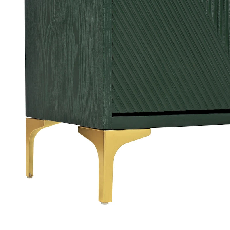 Buffet à 4 portes avec panneaux sculptés et étagères réglables