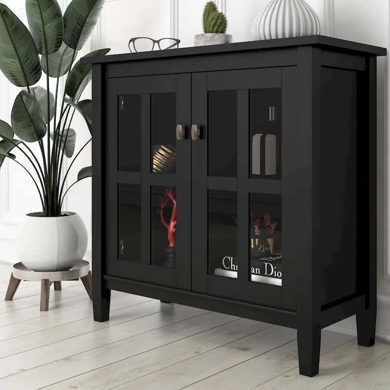 Meuble de rangement bas de style transitionnel WYNDENHALL Norfolk en bois massif, 81 cm de large - 81 cm (l) x 36 cm (p) x 79 cm (h)