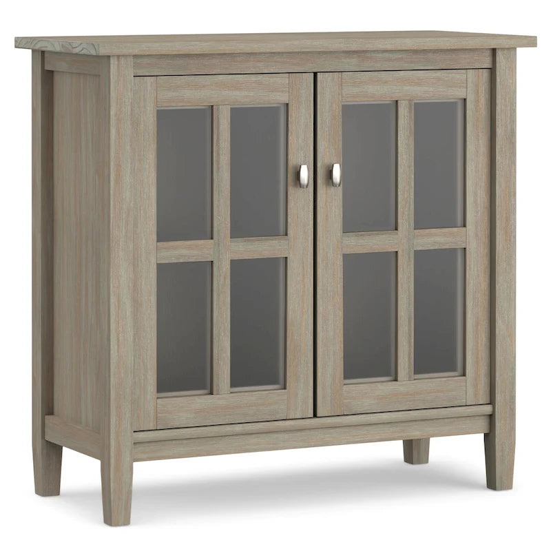 Meuble de rangement bas de style transitionnel WYNDENHALL Norfolk en bois massif, 81 cm de large - 81 cm (l) x 36 cm (p) x 79 cm (h)