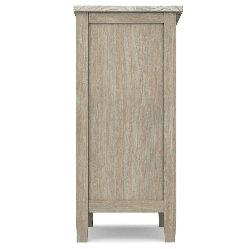 Meuble de rangement bas de style transitionnel WYNDENHALL Norfolk en bois massif, 81 cm de large - 81 cm (l) x 36 cm (p) x 79 cm (h)
