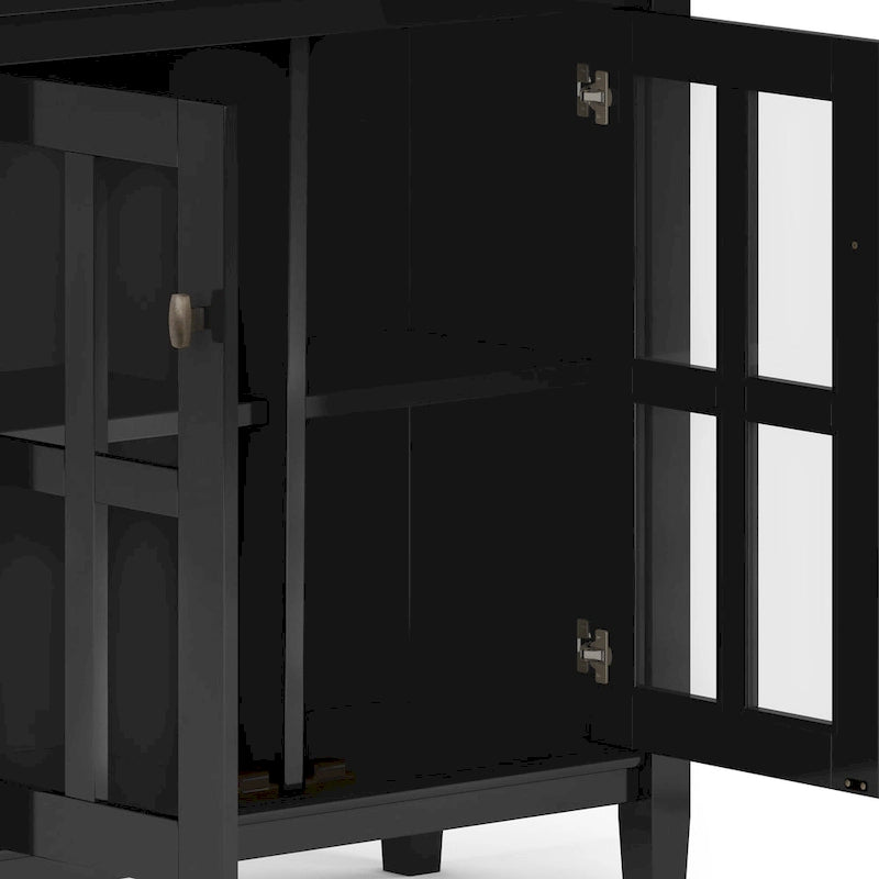 Meuble de rangement bas de style transitionnel WYNDENHALL Norfolk en bois massif, 81 cm de large - 81 cm (l) x 36 cm (p) x 79 cm (h)