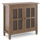 Meuble de rangement bas de style transitionnel WYNDENHALL Norfolk en bois massif, 81 cm de large - 81 cm (l) x 36 cm (p) x 79 cm (h)