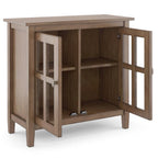 Meuble de rangement bas de style transitionnel WYNDENHALL Norfolk en bois massif, 81 cm de large - 81 cm (l) x 36 cm (p) x 79 cm (h)
