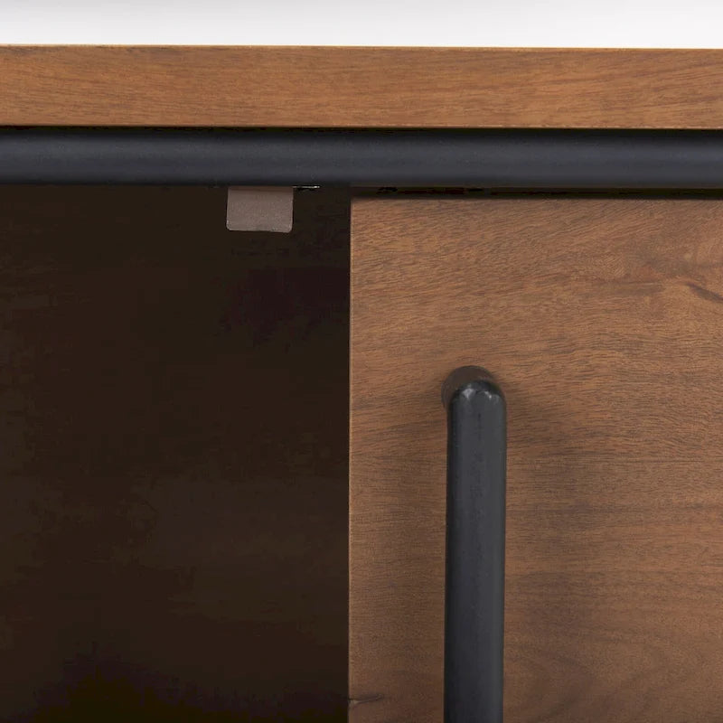 Meuble d'appoint Maddox en bois massif brun moyen avec cadre en fer noir et 2 portes