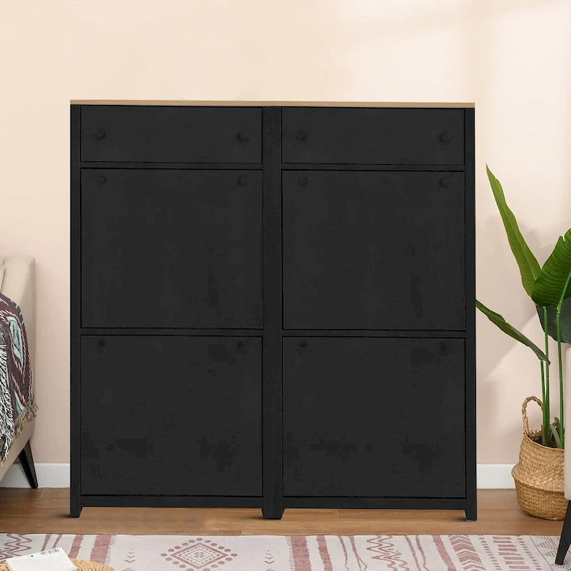 Ensemble moderne et minimaliste de deux armoires à chaussures en bois