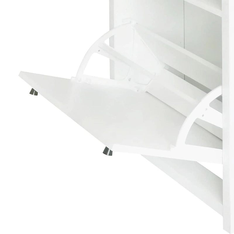 Ensemble moderne et minimaliste de deux armoires à chaussures en bois