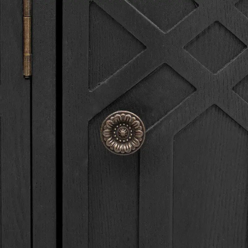 Armoire de rangement 48W à quatre portes et étagères réglables - Non applicable