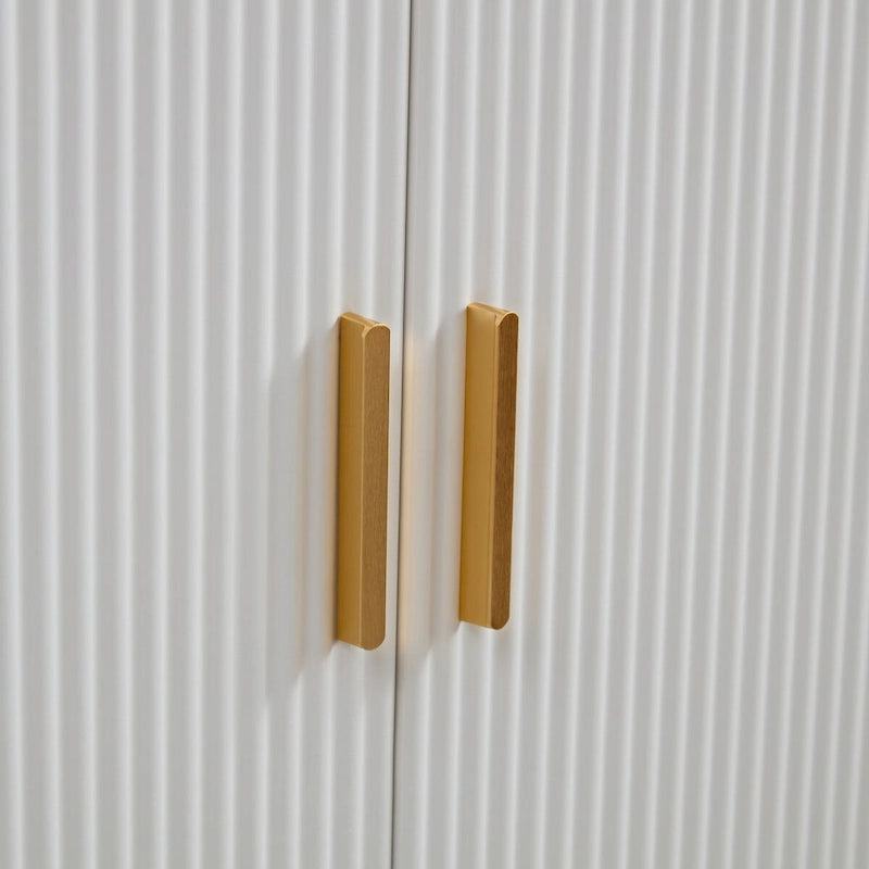 Buffet moderne à texture ondulée avec 3 portes