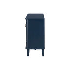 Armoire en bois stable et robuste