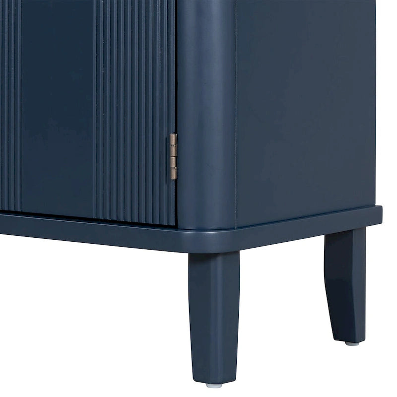 Armoire en bois stable et robuste