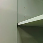Buffet/meuble de rangement à 4 portes avec moulures en creux