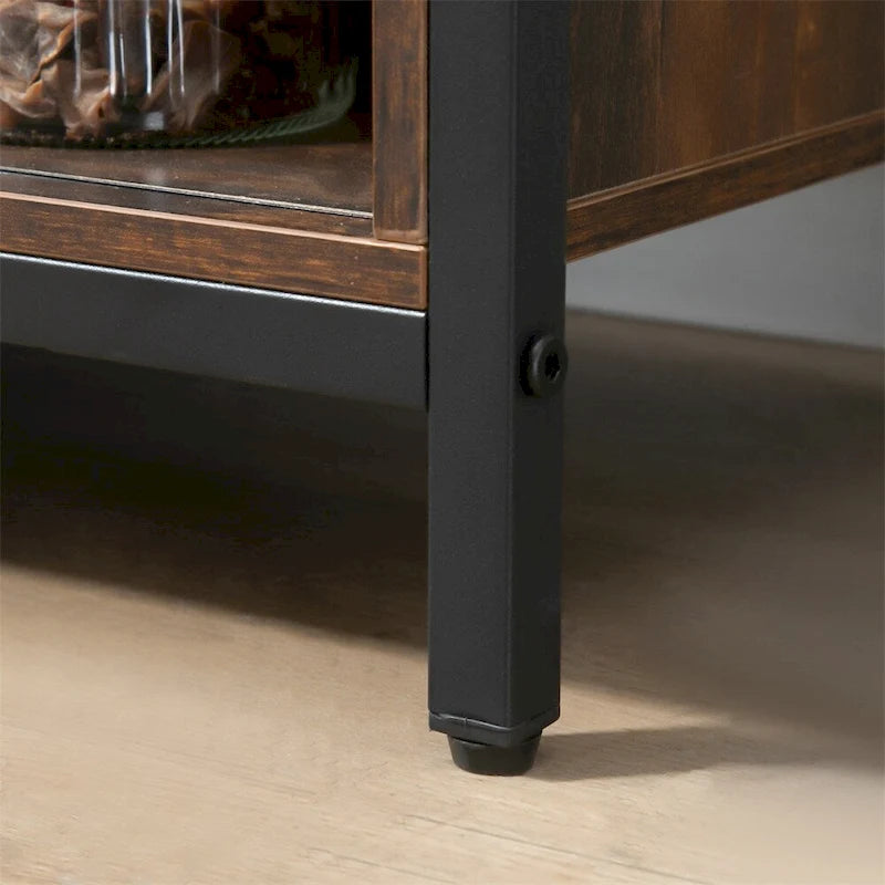 Buffet de cuisine avec portes coulissantes de style grange et étagères réglables