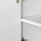 Buffet en bois avec 4 portes et étagères réglables, idéal pour l'entrée, le salon ou la chambre.