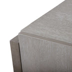 Buffet de salle à manger Cruz de style transitionnel gris en bois massif avec portes, de Furniture of America
