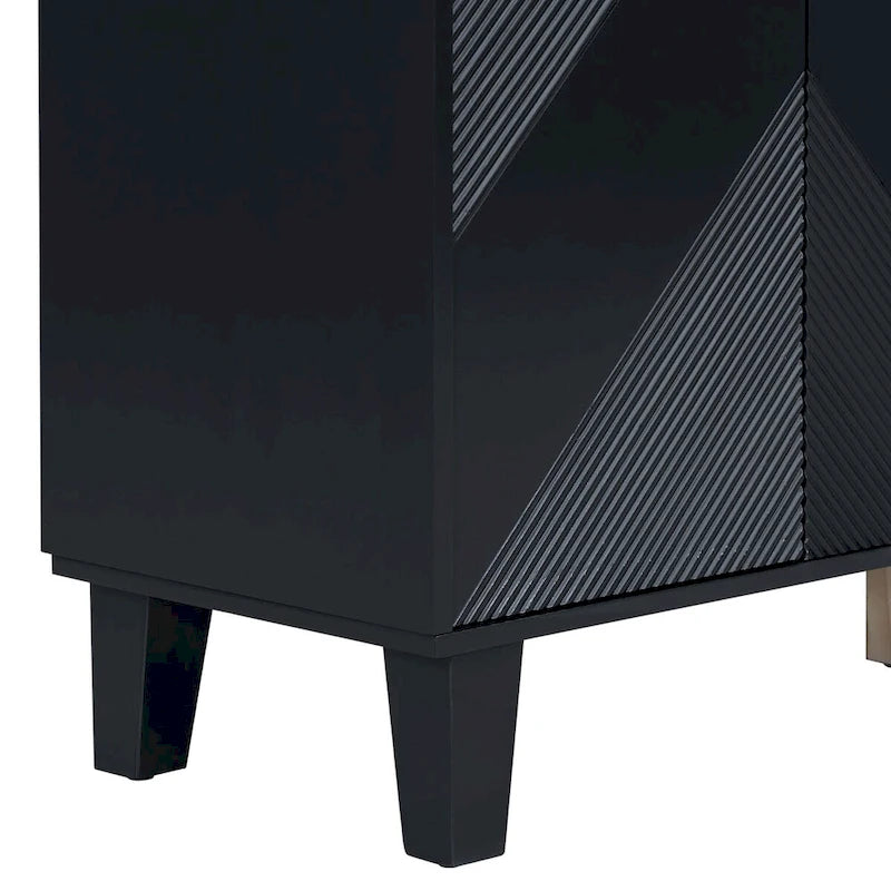 Meuble léger et luxueux orné de motifs géométriques, idéal pour un couloir, une entrée ou un salon.