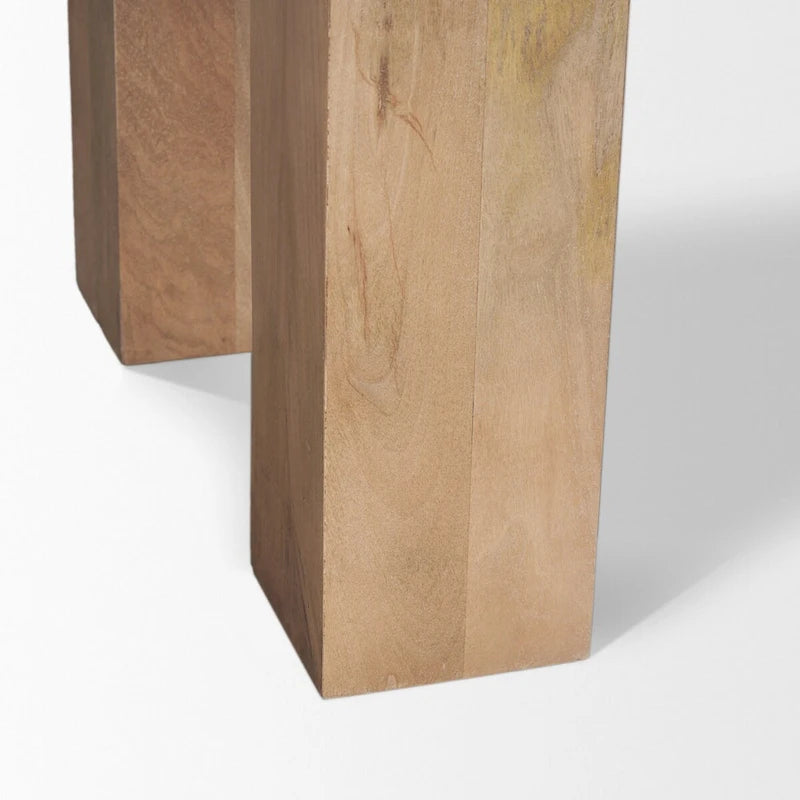 Buffet Beth en bois brun clair avec 3 portes - 74,5 cm (L) x 20 cm (l) x 33 cm (H)