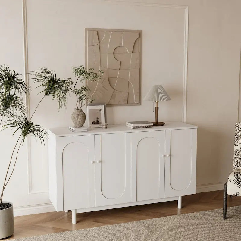 Buffet moderne et élégant à 4 portes avec rangement intégré