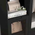 Meuble bas en bois avec 2 portes vitrées et 2 espaces de rangement